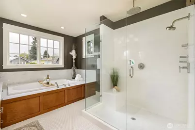 5726 Kirkwood Place N, Seattle, WA 98103 - Photo 19