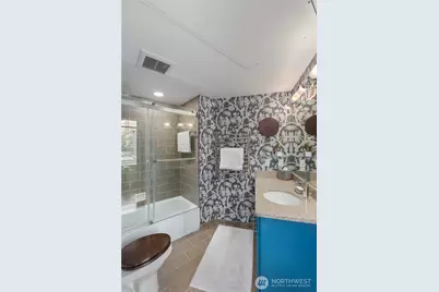 2720 3rd Avenue #509, Seattle, WA 98121 - Photo 23