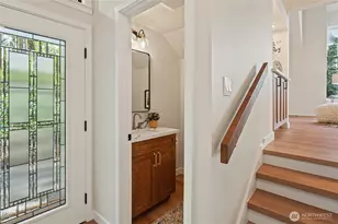 1400 Bellevue Way SE, Bellevue, WA 98004 - Photo 19