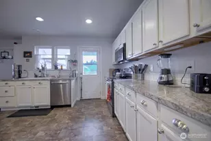 4136 Ingleside Loop SE, Lacey, WA 98503 - Photo 11