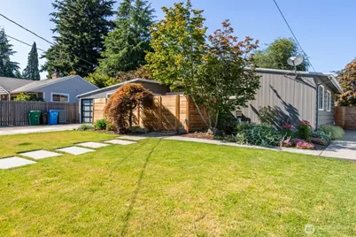 1252 N 172nd Street, Shoreline, WA 98133 - Photo 1