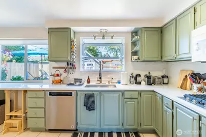 1252 N 172nd Street, Shoreline, WA 98133 - Photo 23