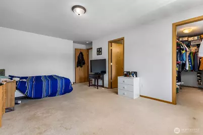 18211 58th Street Ct E, Lake Tapps, WA 98391 - Photo 11