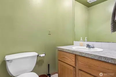 18211 58th Street Ct E, Lake Tapps, WA 98391 - Photo 9