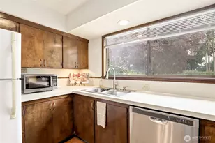 2417 Cedar St E, Port Orchard, WA 98366 - Photo 21
