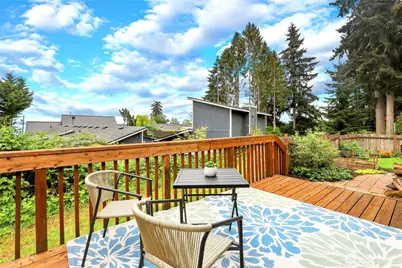 2417 Cedar Street E, Port Orchard, WA 98366 - Photo 11