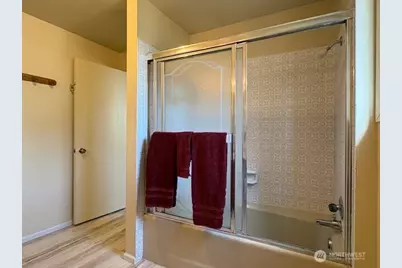23 W Hale Avenue, Omak, WA 98841 - Photo 19