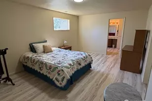 23 W Hale Ave, Omak, WA 98841 - Photo 15
