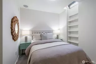 2466 Westlake Ave N, Seattle, WA 98109 - Photo 35