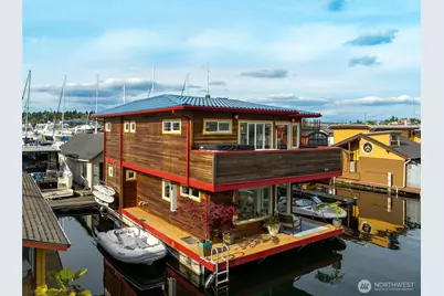2466 Westlake Avenue N #11, Seattle, WA 98109 - Photo 3
