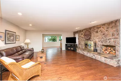 18816 51st Street E, Lake Tapps, WA 98391 - Photo 9