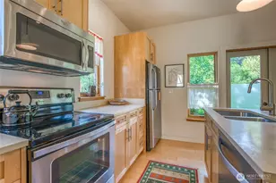 136 Fishing Aly, Orcas Island, WA 98245 - Photo 11