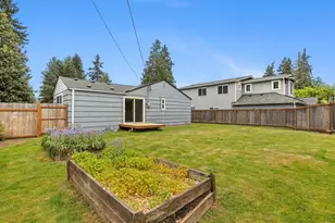 7631 201st St SW, Edmonds, WA 98206 - Photo 5