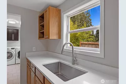 7631 201st Street SW, Edmonds, WA 98206 - Photo 13
