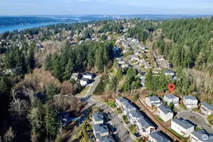 8402 121st Pl SE, Newcastle, WA 98056 - Photo 39