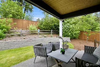 8402 121st Place SE, Newcastle, WA 98056 - Photo 35