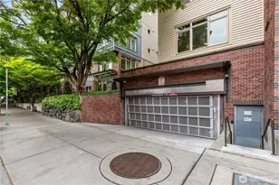 1620 Belmont Ave, Seattle, WA 98122 - Photo 7