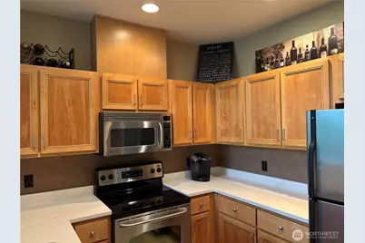 16275 NE 85th Street #414, Redmond, WA 98052 - Photo 15