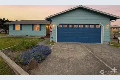 706 343rd Place, Ocean Park, WA 98640 - Photo 1