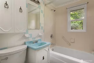 3183 Hawks Prairie Rd, Oak Harbor, WA 98277 - Photo 13