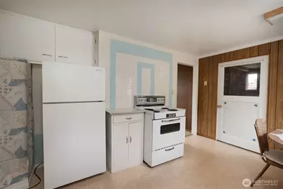 3183 Hawks Prairie Road, Oak Harbor, WA 98277 - Photo 7