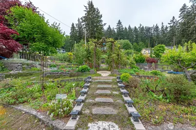 3183 Hawks Prairie Road, Oak Harbor, WA 98277 - Photo 17