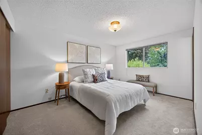 18754 130th Avenue SE, Renton, WA 98058 - Photo 11