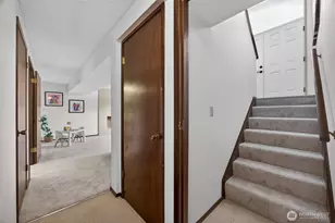 18754 130th Ave SE, Renton, WA 98058 - Photo 15