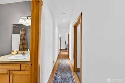 1109 29th Street #301, Anacortes, WA 98221 - Photo 27