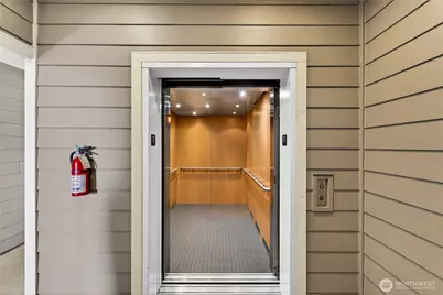 1109 29th Street #301, Anacortes, WA 98221 - Photo 33