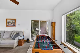 1109 29th St, Anacortes, WA 98221 - Photo 17