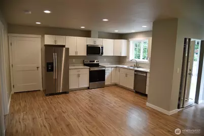 8452 Aspen Court, Maple Falls, WA 98266 - Photo 3