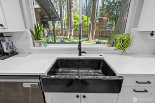 2509 Manorwood Dr, Puyallup, WA 98374 - Photo 9