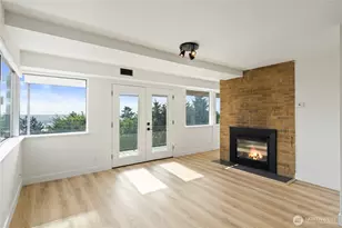 2410 37th Ave SW, Seattle, WA 98126 - Photo 9