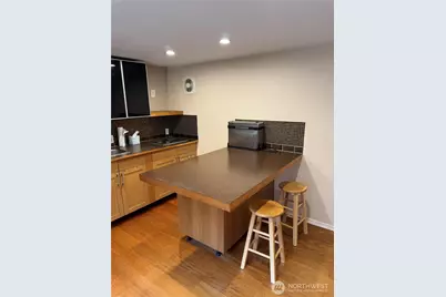 7321 Glenridge Way SW #B, Seattle, WA 98136 - Photo 7