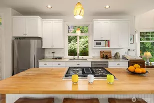 2511 E Roy St, Seattle, WA 98112 - Photo 13