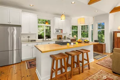 2511 E Roy Street, Seattle, WA 98112 - Photo 15