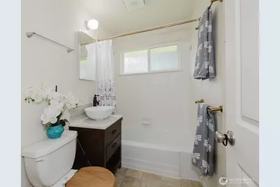 3234 Rocky Point Road NW, Bremerton, WA 98312 - Photo 13