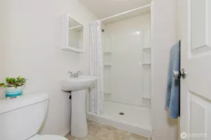 3234 Rocky Point Rd NW, Bremerton, WA 98312 - Photo 19