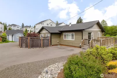 880 Hogan Lane, Bremerton, WA 98311 - Photo 1