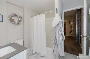 880 Hogan Ln, Bremerton, WA 98311 - Photo 19