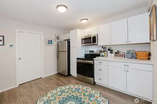 880 Hogan Ln, Bremerton, WA 98311 - Photo 15