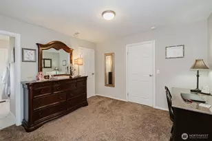 880 Hogan Ln, Bremerton, WA 98311 - Photo 23