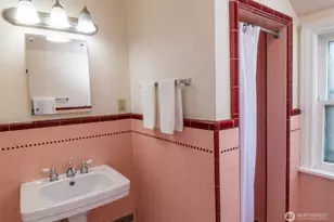 1403 2nd Ave N, Seattle, WA 98109 - Photo 21