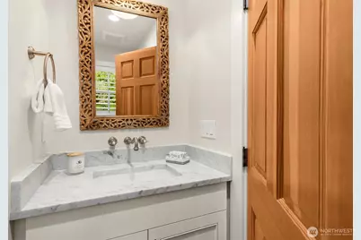 4080 Crystal Springs Drive NE, Bainbridge Island, WA 98110 - Photo 25