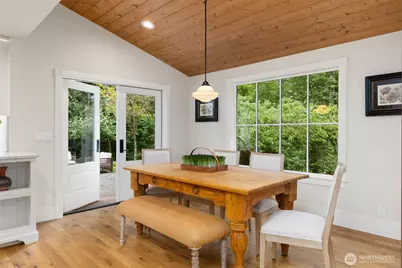 4080 Crystal Springs Drive NE, Bainbridge Island, WA 98110 - Photo 9