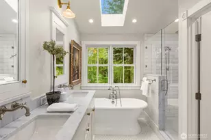 4080 Crystal Springs Dr NE, Bainbridge Island, WA 98110 - Photo 23