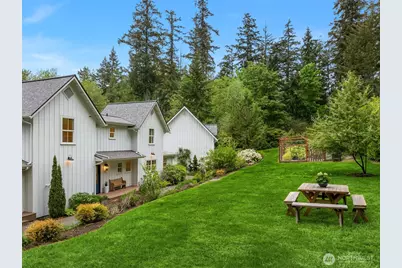 4080 Crystal Springs Drive NE, Bainbridge Island, WA 98110 - Photo 33