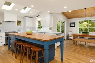 4080 Crystal Springs Dr NE, Bainbridge Island, WA 98110 - Photo 11