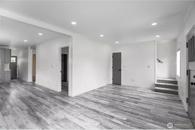 9402 Portland Avenue E, Tacoma, WA 98445 - Photo 15